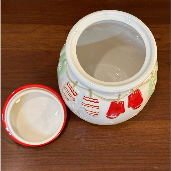 🎄🌟2xHP🌟VTG 1990s Hallmark Christmas Mittens & Snowflakes Ceramic Treat Jar - Picture 5 of 7